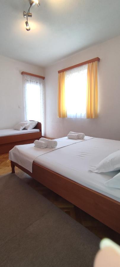 Apartments Villa Anna Podstrana Extérieur photo